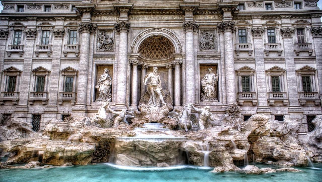 Trevi Fountain Luxury Guest House โรม ภายนอก รูปภาพ